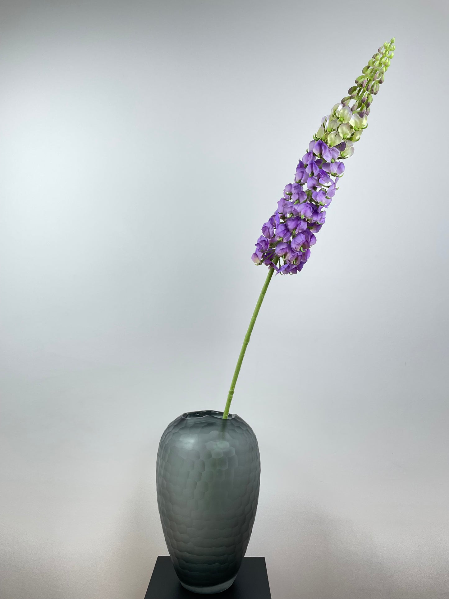 Artificial lupine, purple, 106cm