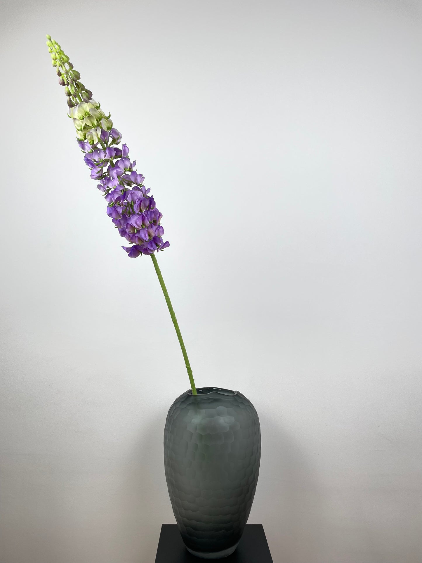 Artificial lupine, purple, 106cm