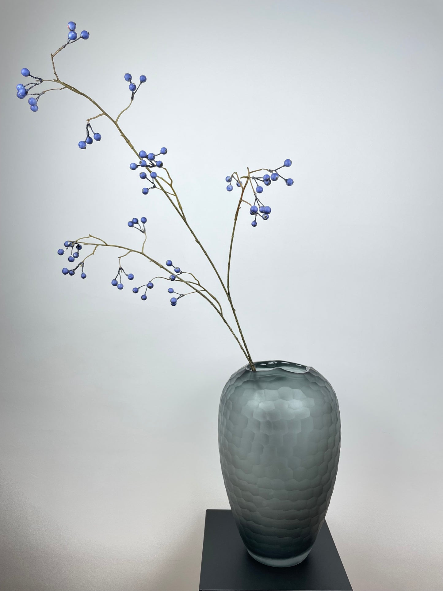 Artificial berry branch, blue, 94cm