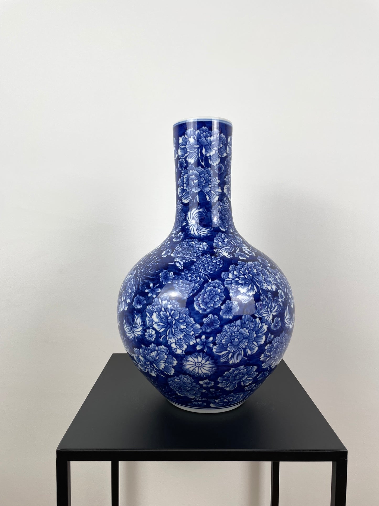 Porzellanvase, handbemalt, blau, 34cm