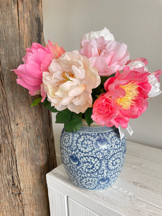 Porcelain vase, white and blue, hand-painted, 22 cm