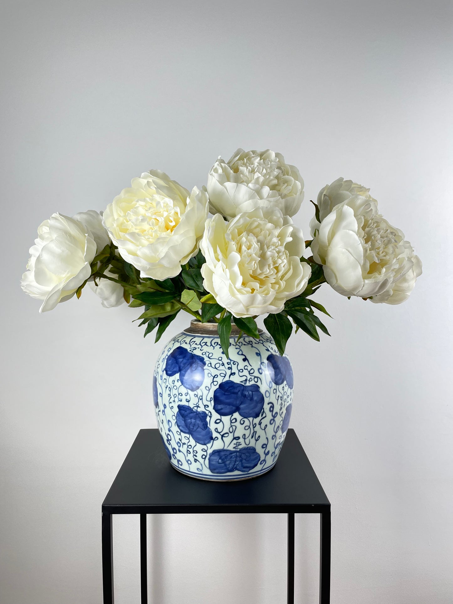 Porzellanvase, weiß blau, handbemalt, 24cm