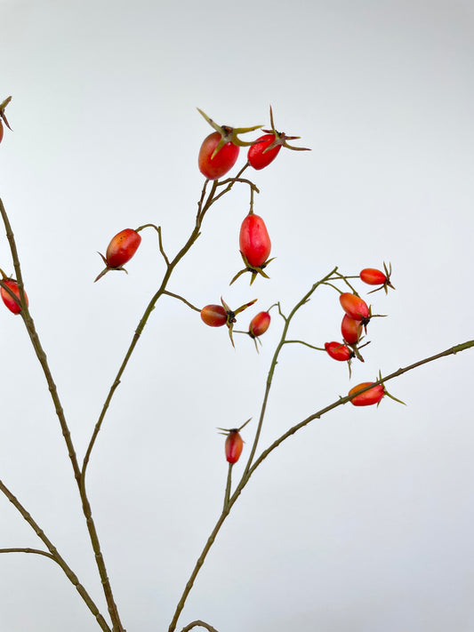 Künstlicher Hagebuttenzweig, orange, 106cm