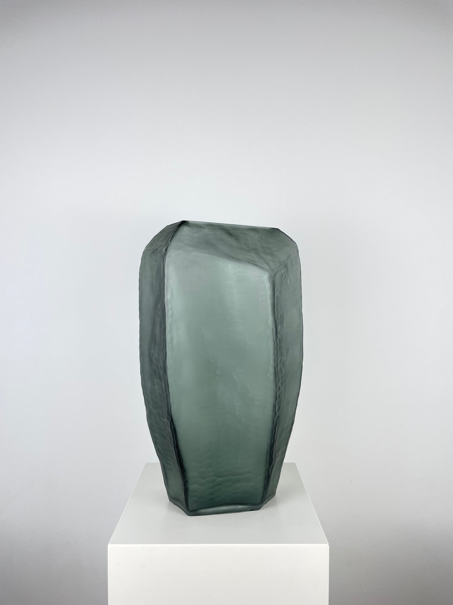 Glasvase, "The Rock big" mundgeblasen, grau, 38cm