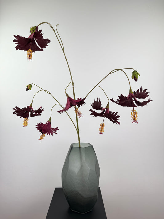 Künstliche Hibiskus Blüte, bordeaux, 110cm