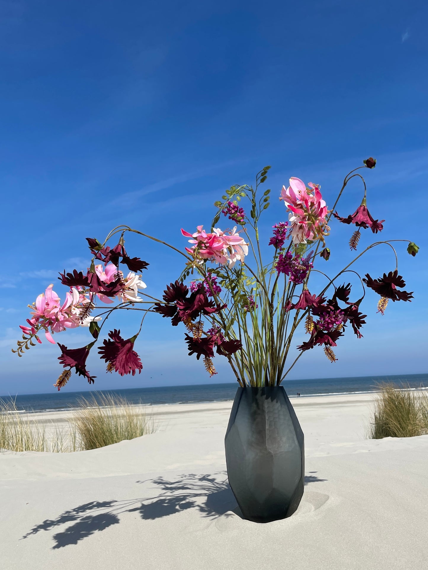 Kunstblumen Bouquet "Wildberry Dreams"