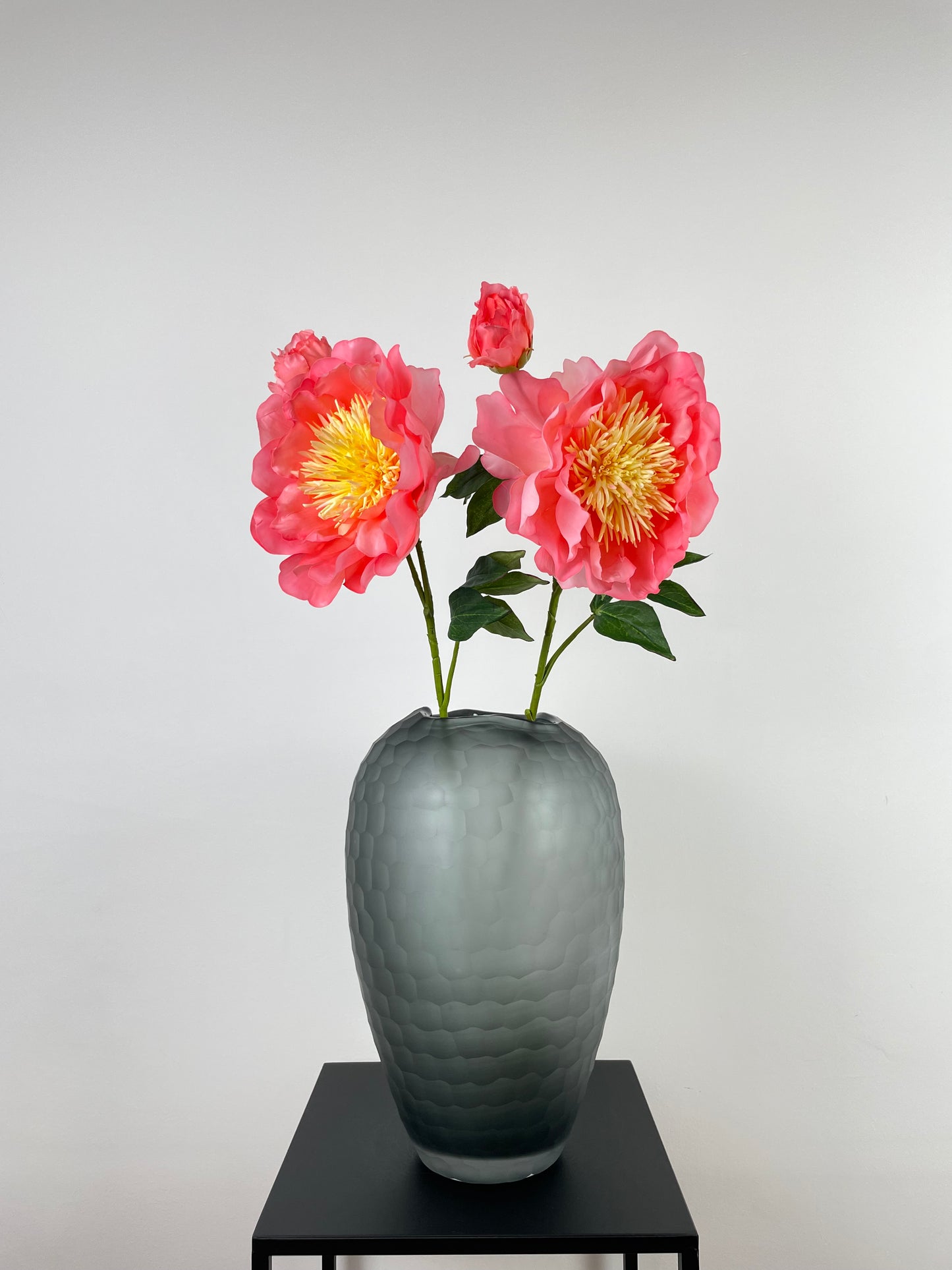 Artificial peony, salmon-colored, 79cm