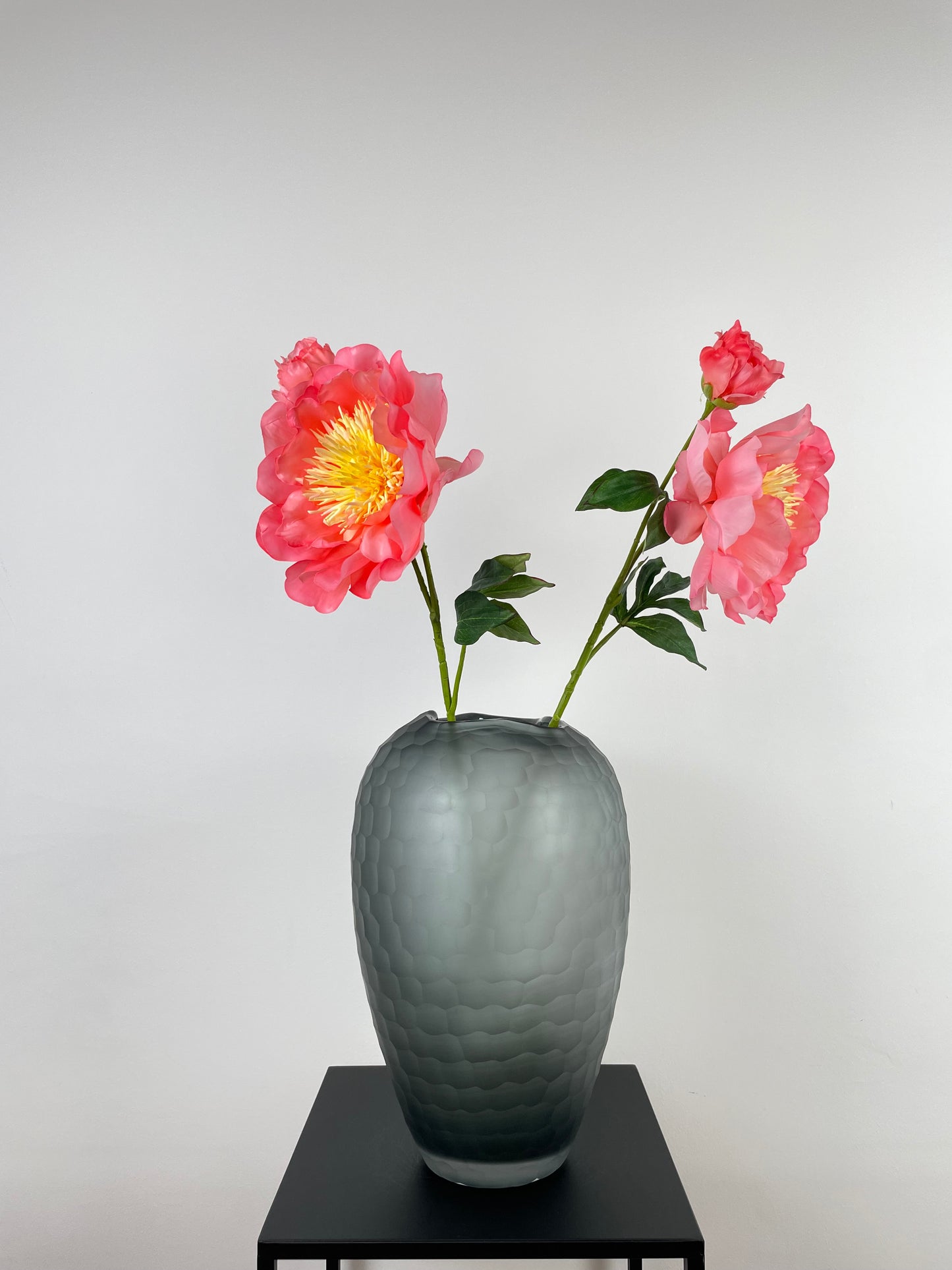 Artificial peony, salmon-colored, 79cm