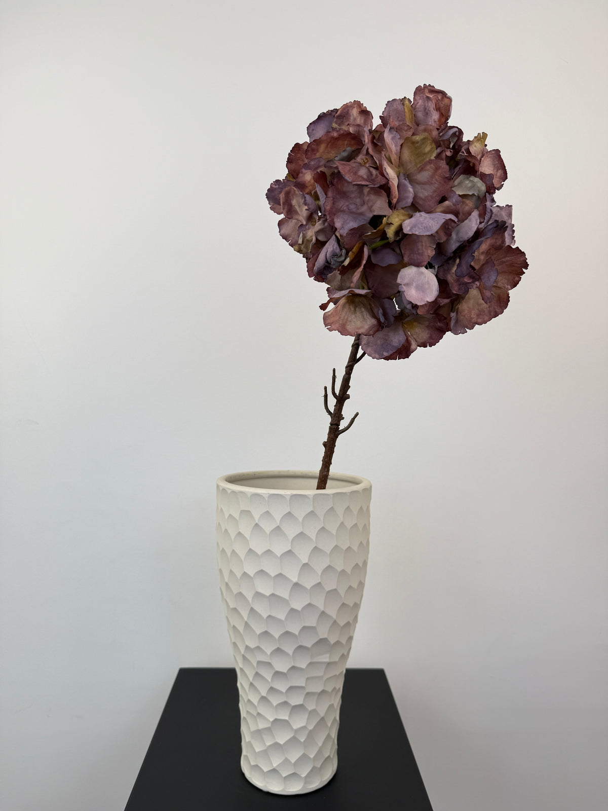 Künstliche Hortensie wie echt, lila, 64cm, Seitenansicht – Silk-ka