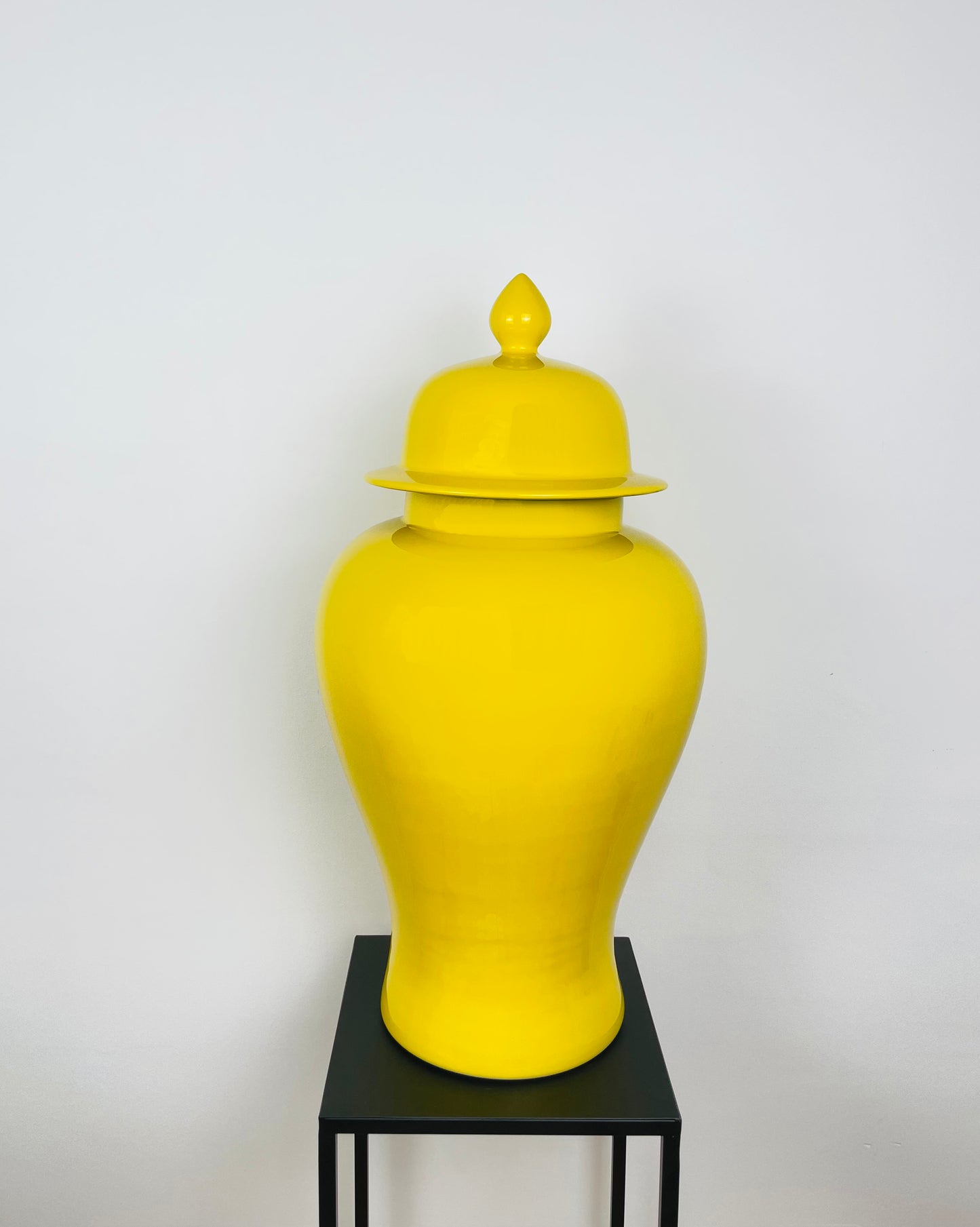 Porzellan Bodenvase mit Deckel, gelb, 56cm