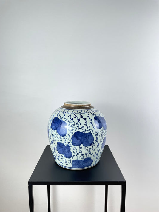 Porzellanvase, weiß blau, handbemalt, 24cm