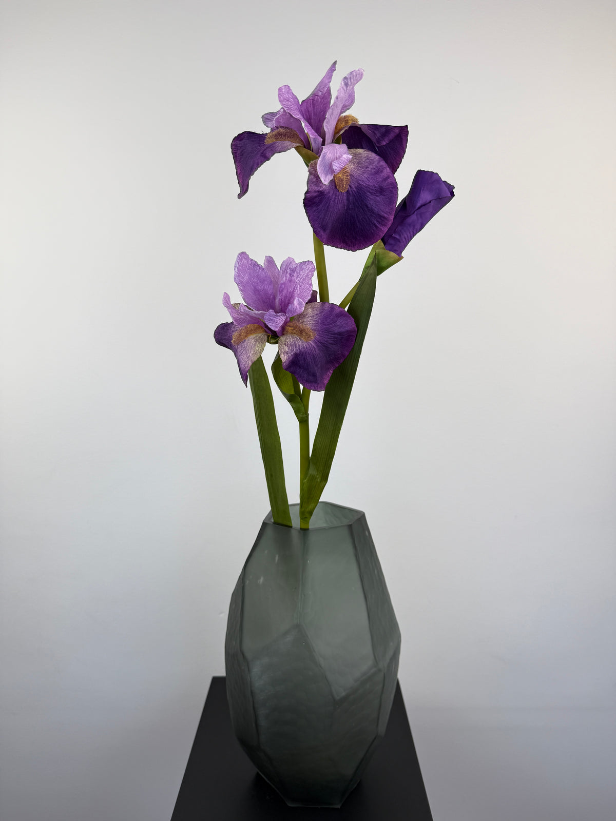 Künstliche Iris wie echt, lila, 77cm – Silk-ka