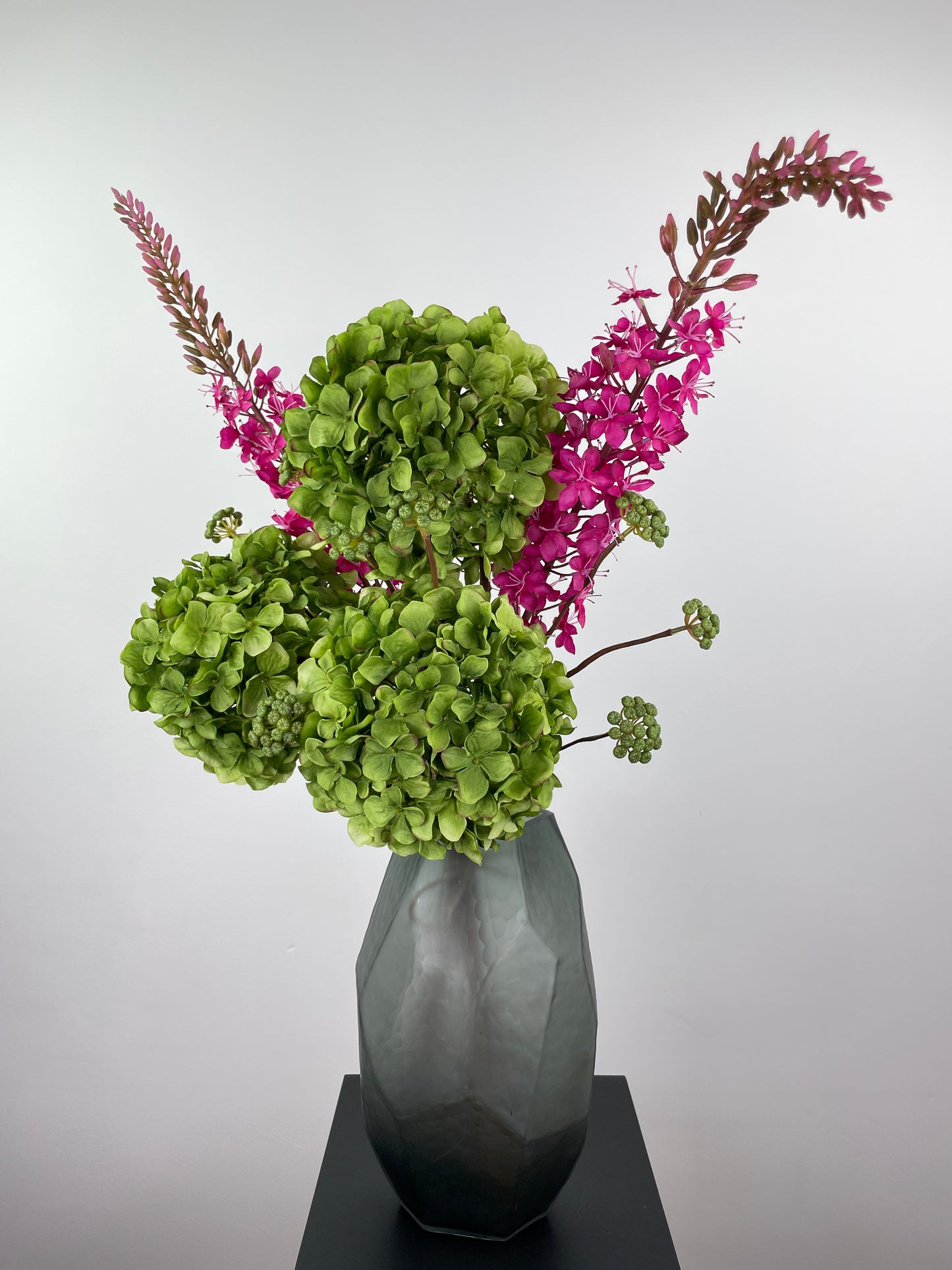 Kunstblumen Bouquet "Strawberry Matcha Latte"