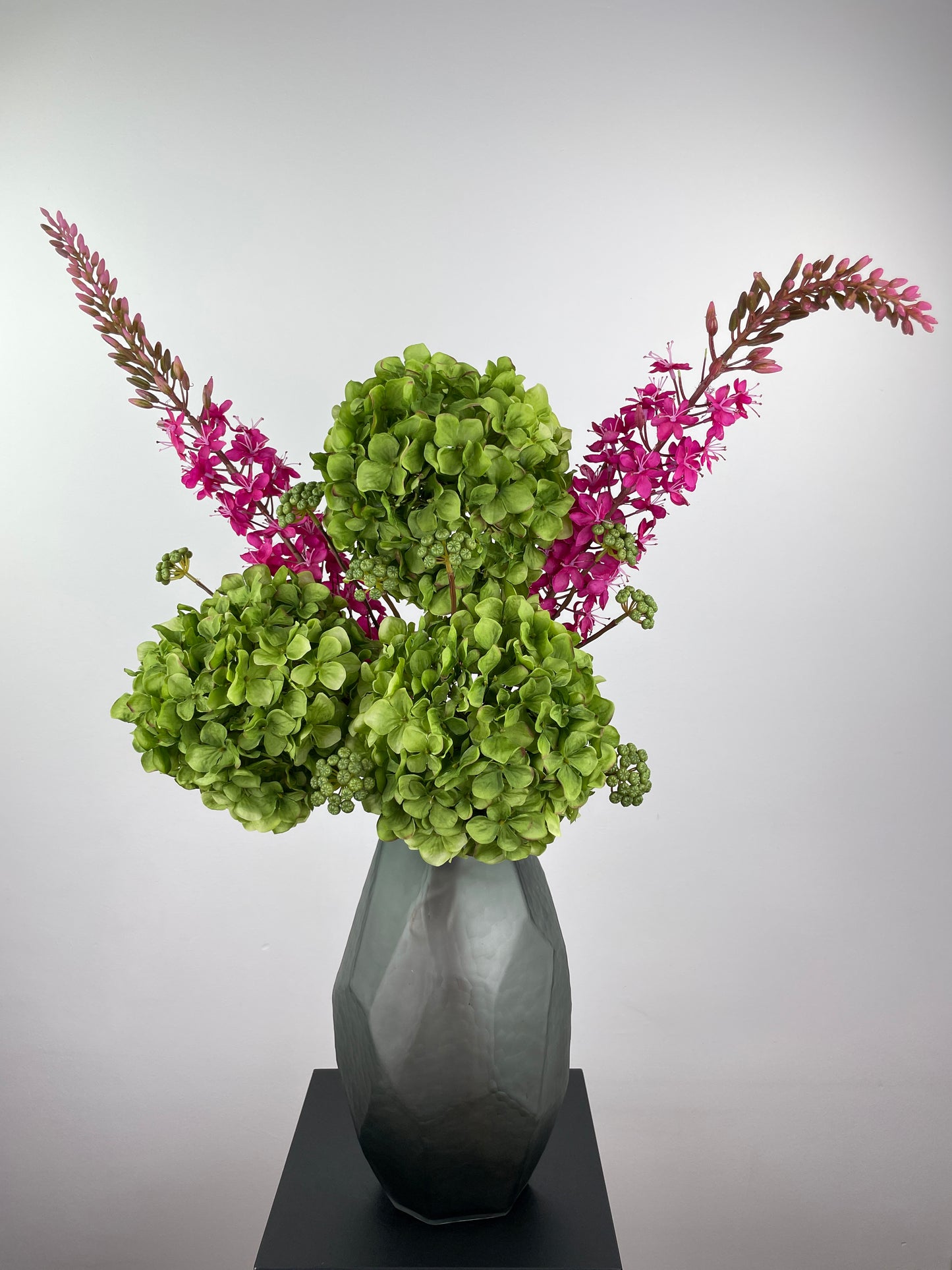 Kunstblumen Bouquet "Strawberry Matcha Latte"