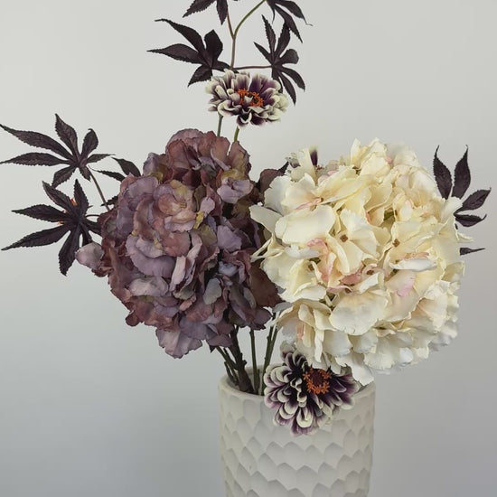 Kunstblumen Bouquet „Chocolate Creme“ wie echt – Silk-ka – Video