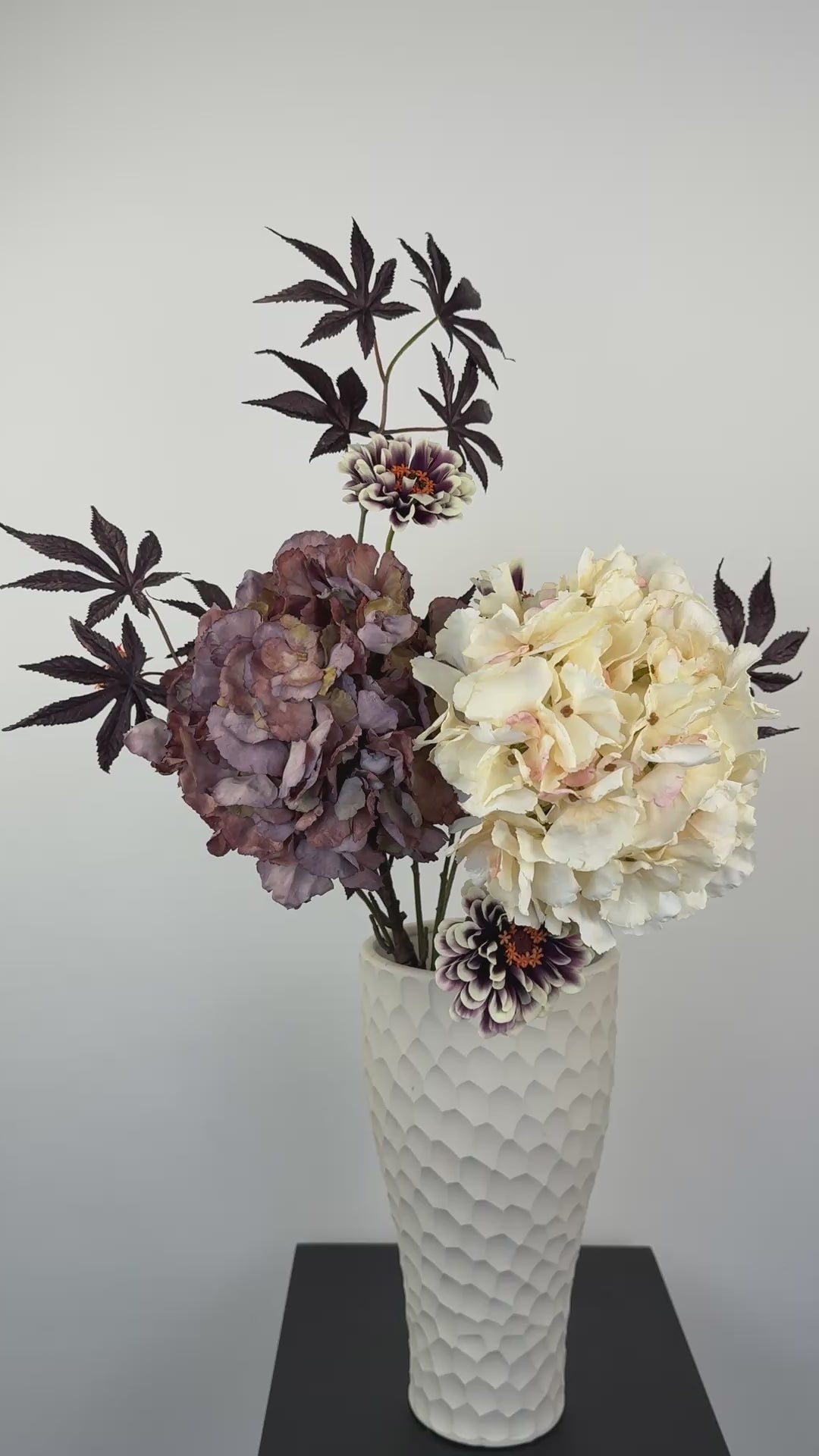Kunstblumen Bouquet „Chocolate Creme“ wie echt – Silk-ka – Video